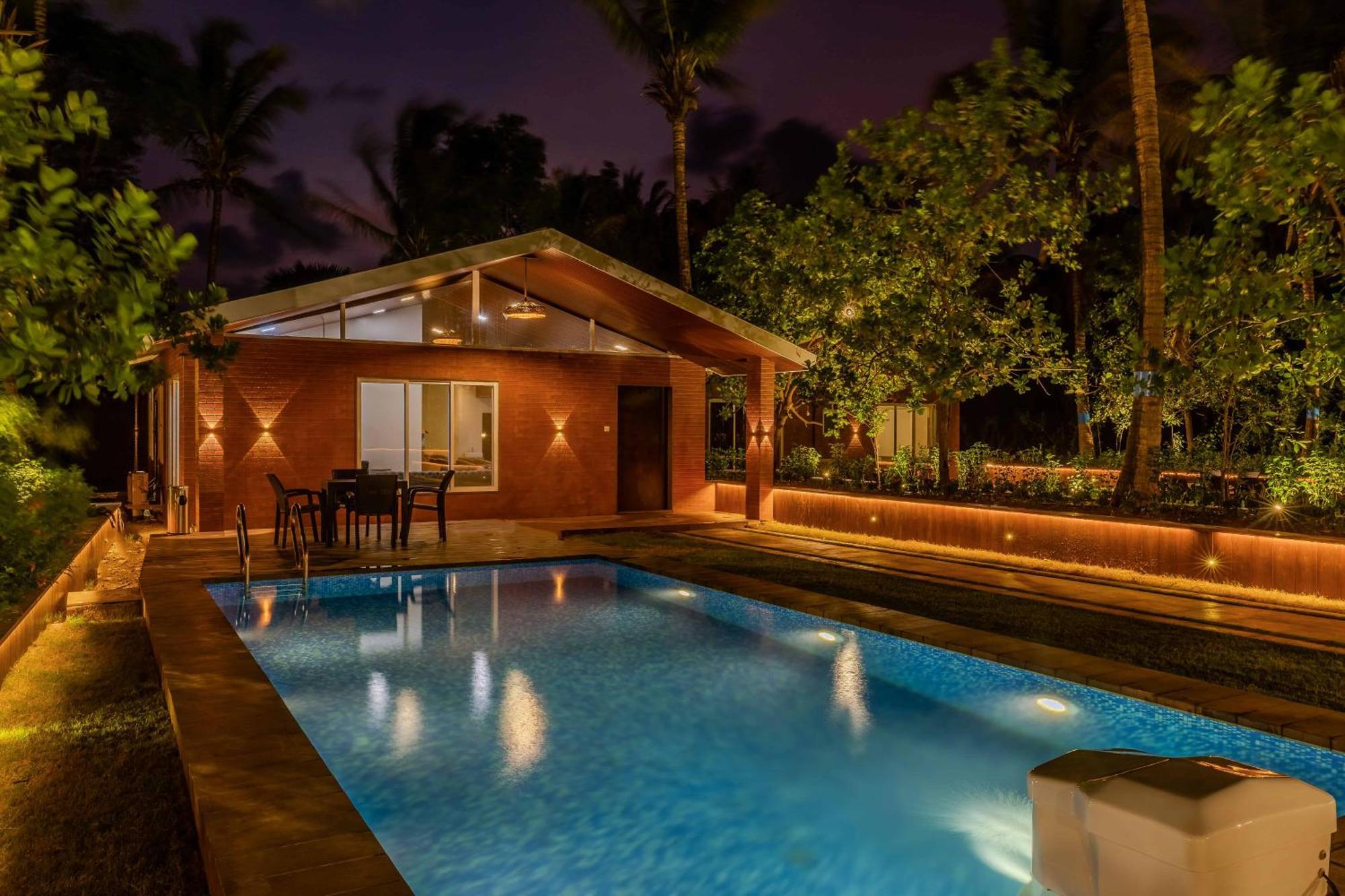 Coco Bliss By Mauli Stays Manor ภายนอก รูปภาพ