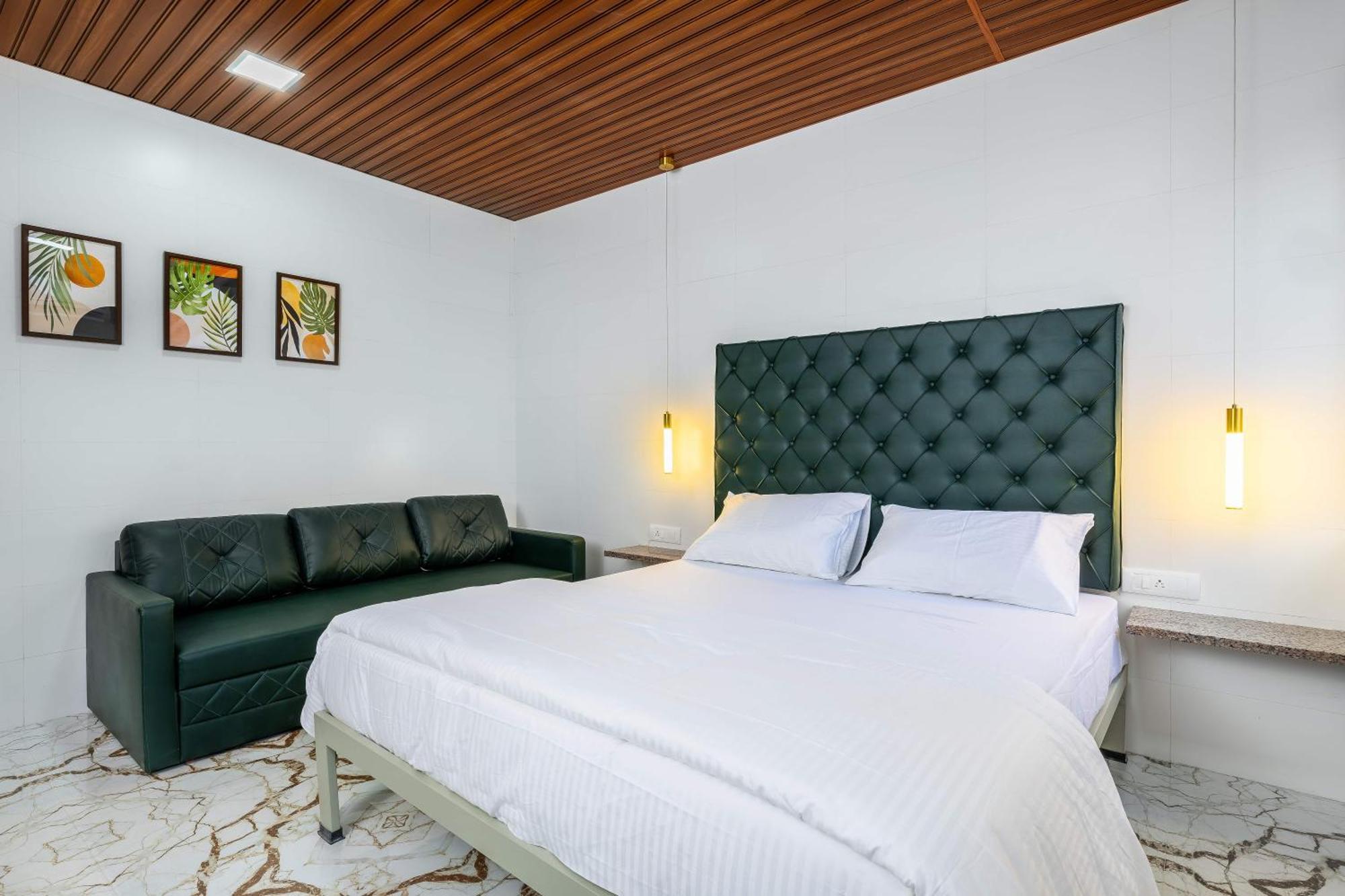 Coco Bliss By Mauli Stays Manor ภายนอก รูปภาพ